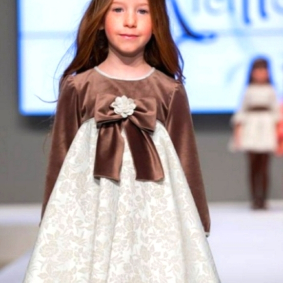 Dress for girls - Picture 1 of 12